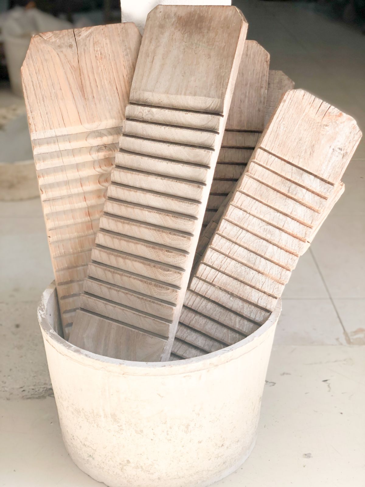 Makom Studio - קרש כביסה וינטאג' Makom Studio - קרש כביסה וינטאג'