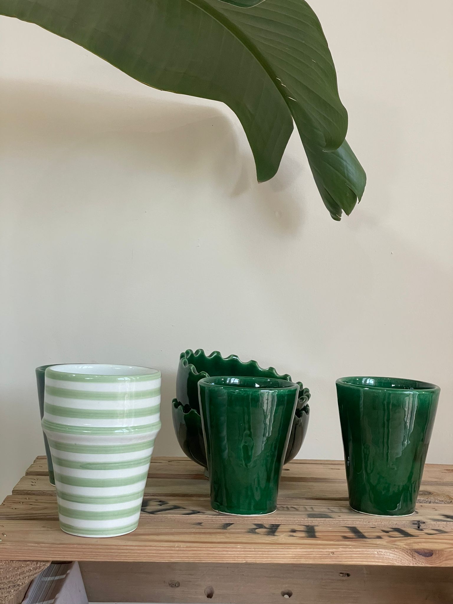 WhatsApp Image 2023-09-27 at 18.15.12 כוס קרמיקה פסים – תמונה 1